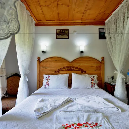 Quarto em Acomodações Particulares Sirincem Selçuk