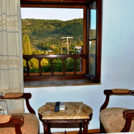 Sirincem Quarto em Acomodações Particulares *