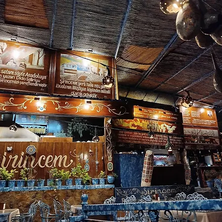 Sirincem Gazde/Camere de închiriat